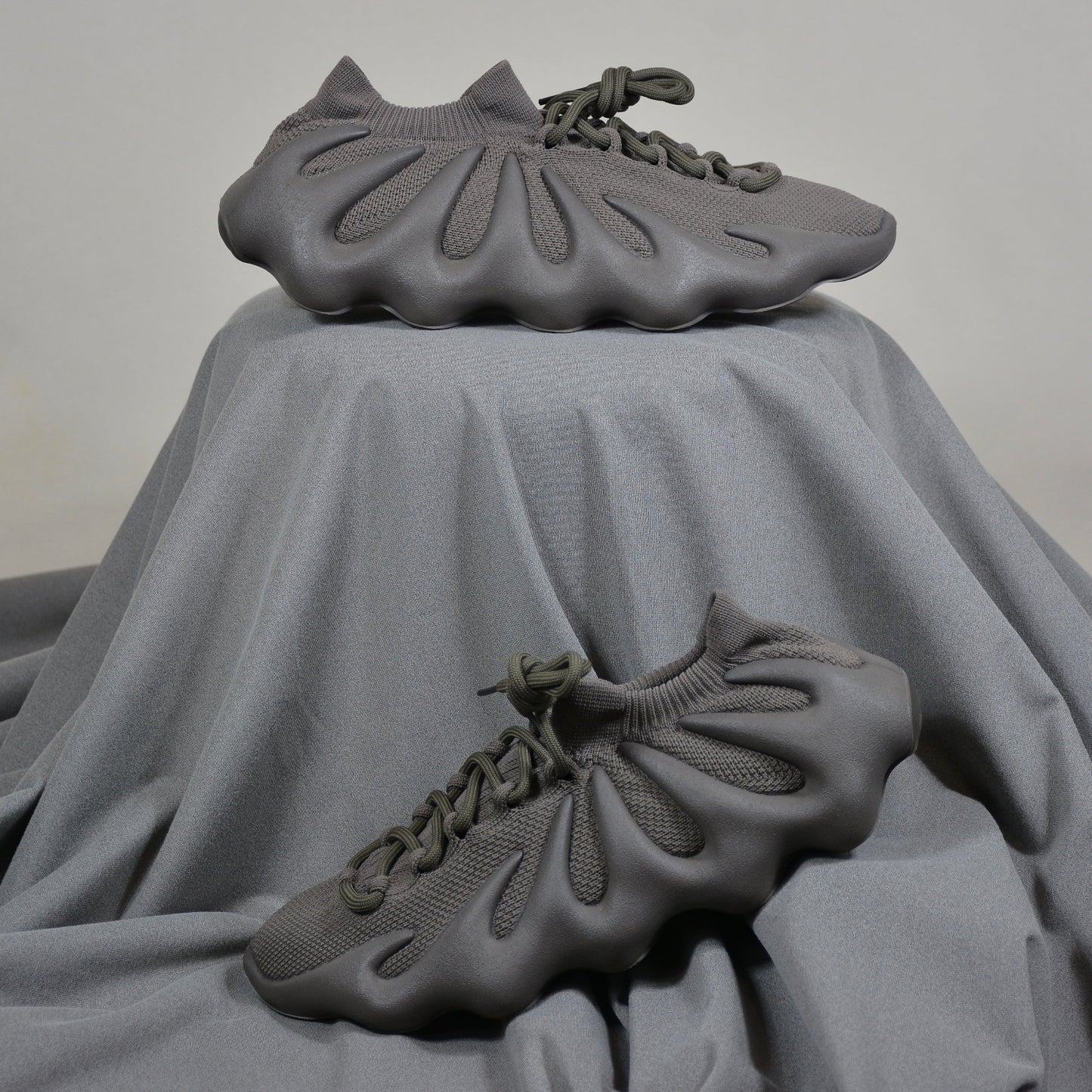 Yeezy 450 Cinder