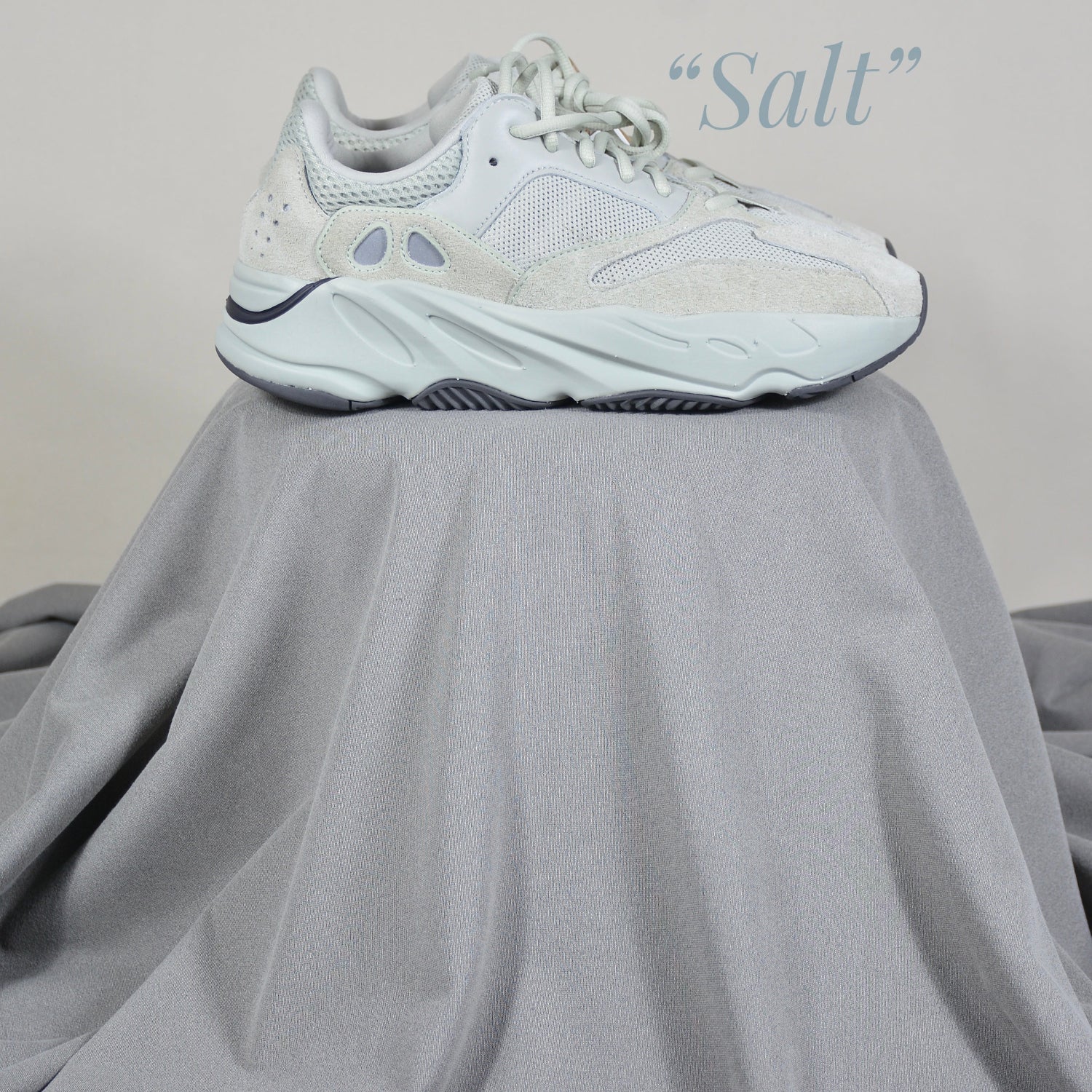 Adidas Yeezy 700 Salt