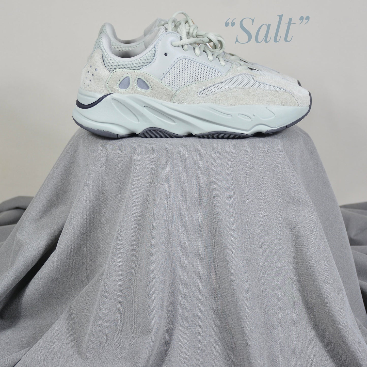 Adidas Yeezy 700 Salt