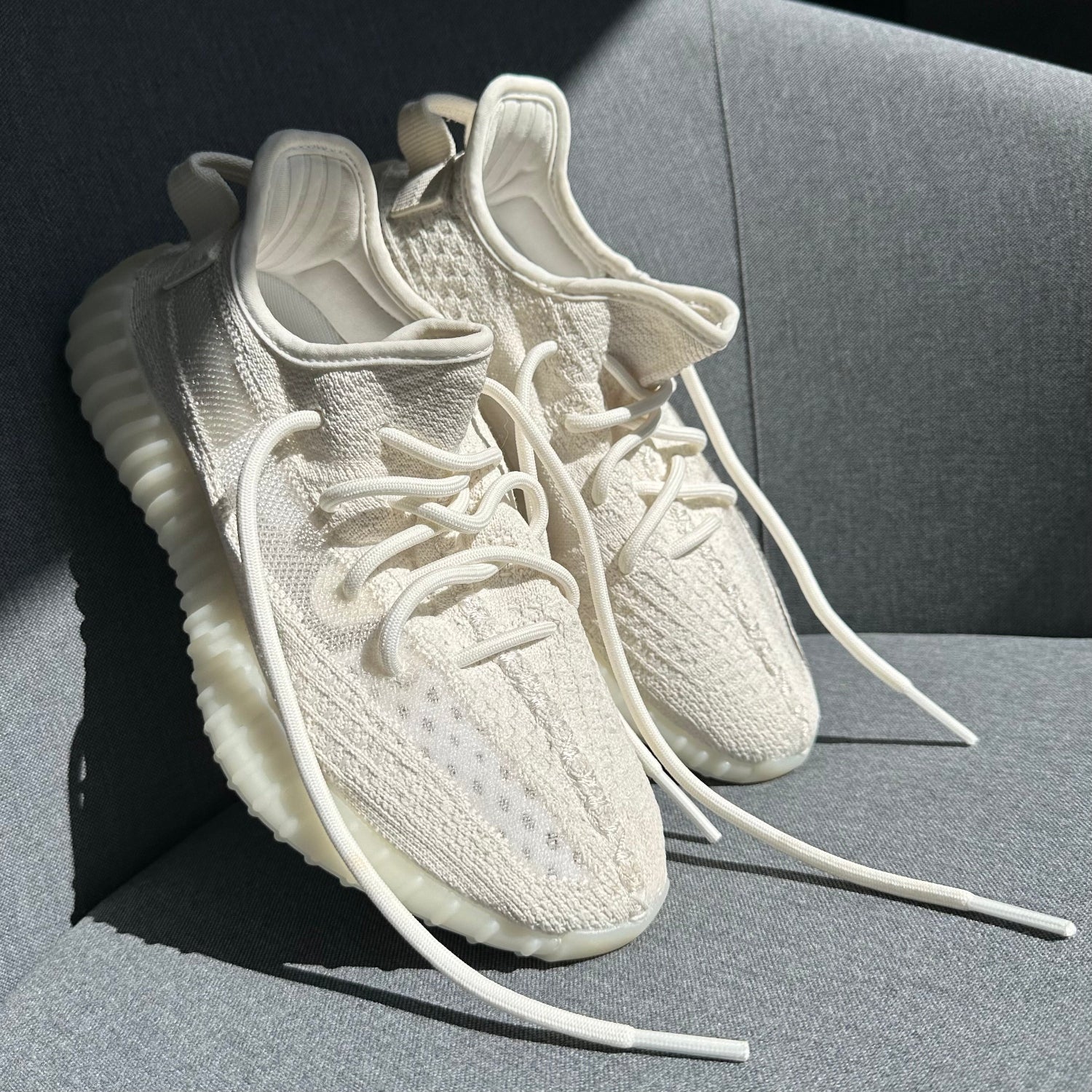 Yeezy 350 Bone
