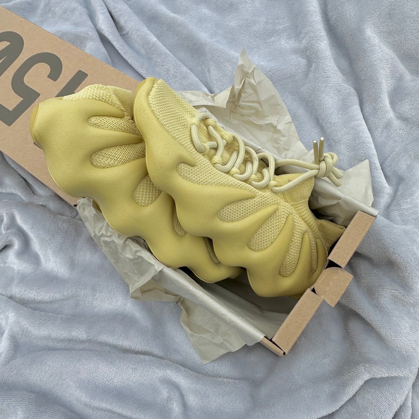 Adidas Yeezy Boost 450 Sulfur