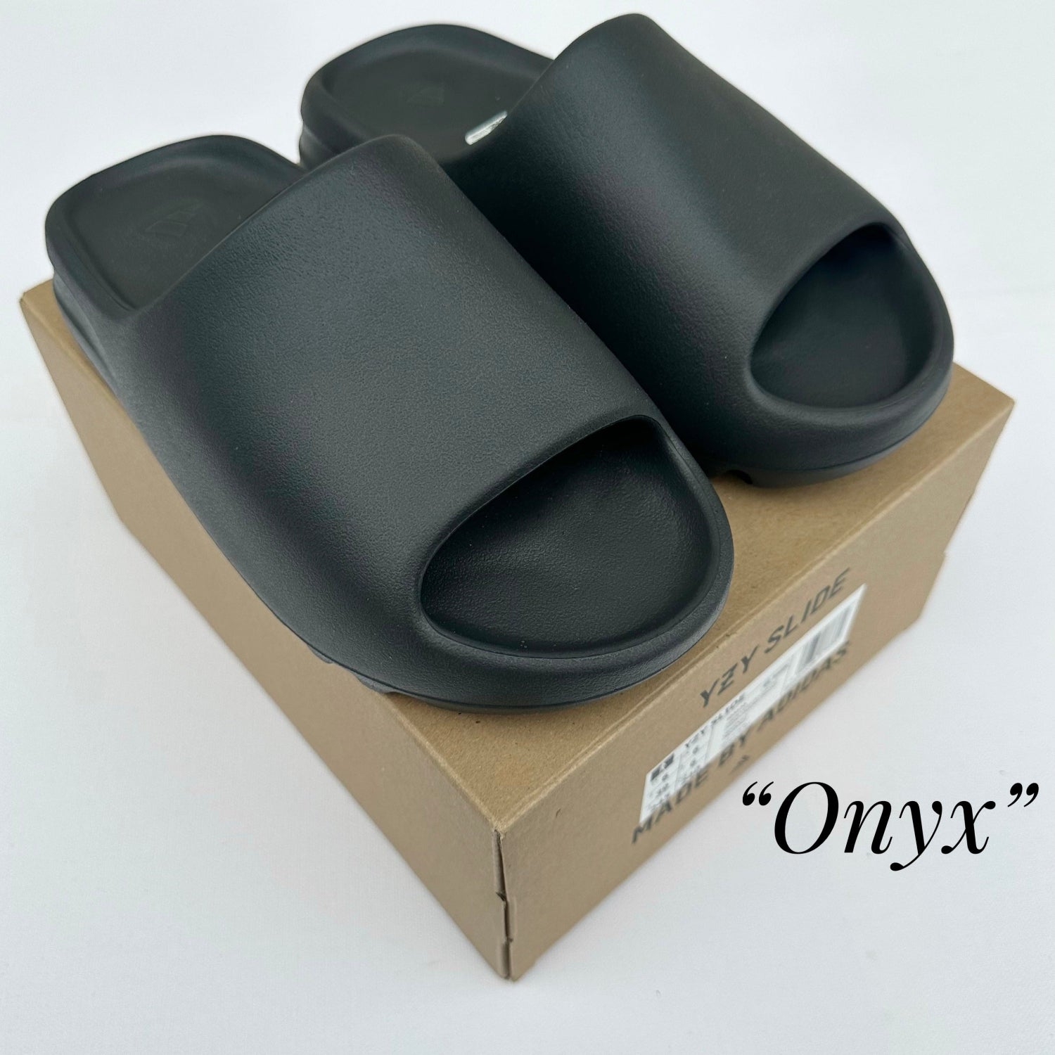 Yeezy Slide Dark Onyx