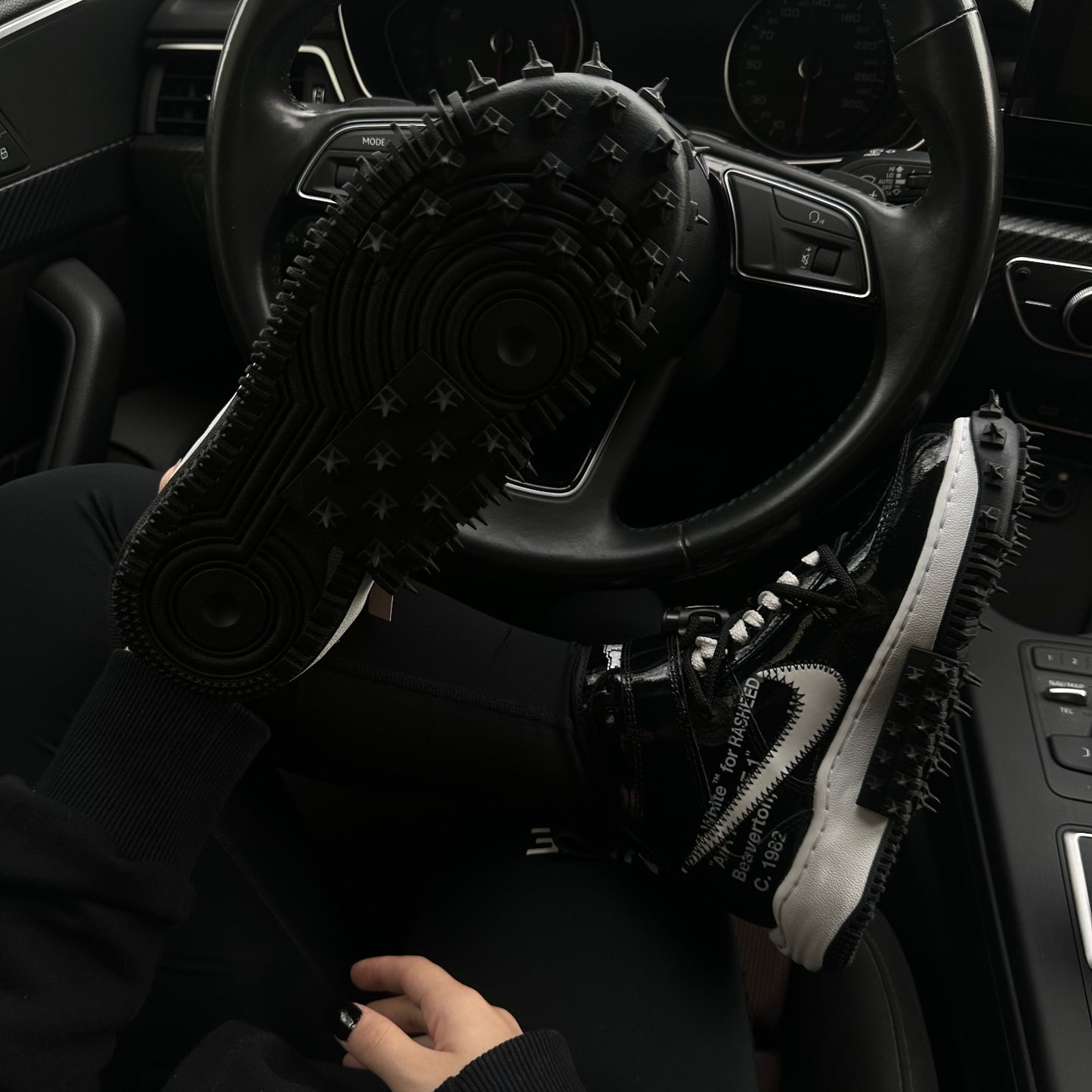 Pantofi Sport Nike Air Force 1 Mid x Off-White Black Sheed Negru