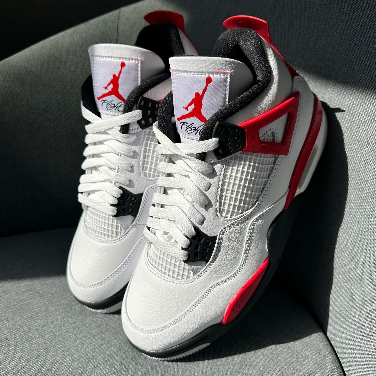 Air Jordan 4 Red Cement