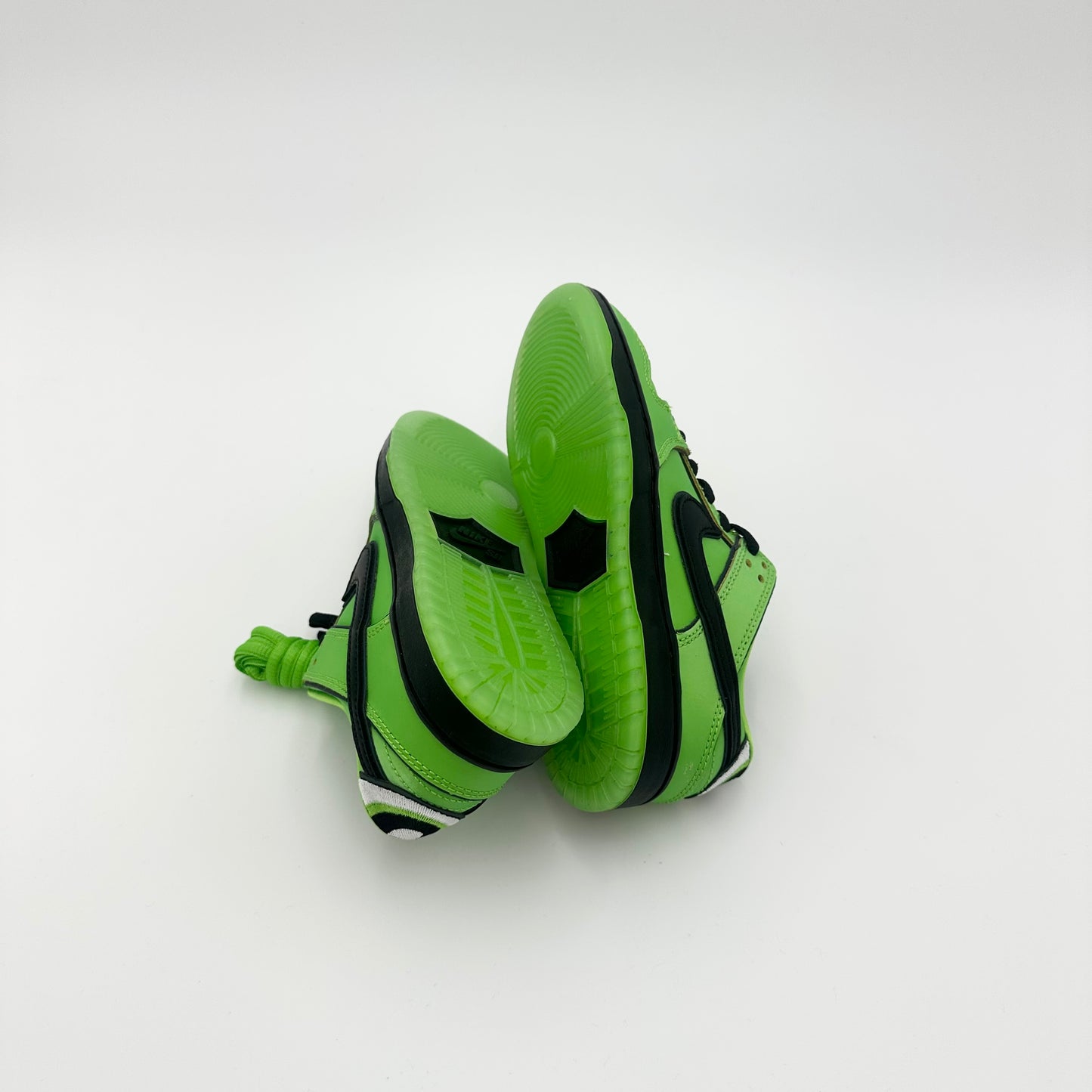 Pantofi Sport Nike SB Dunk Low The Powerpuff Girls Buttercup FZ8832-300