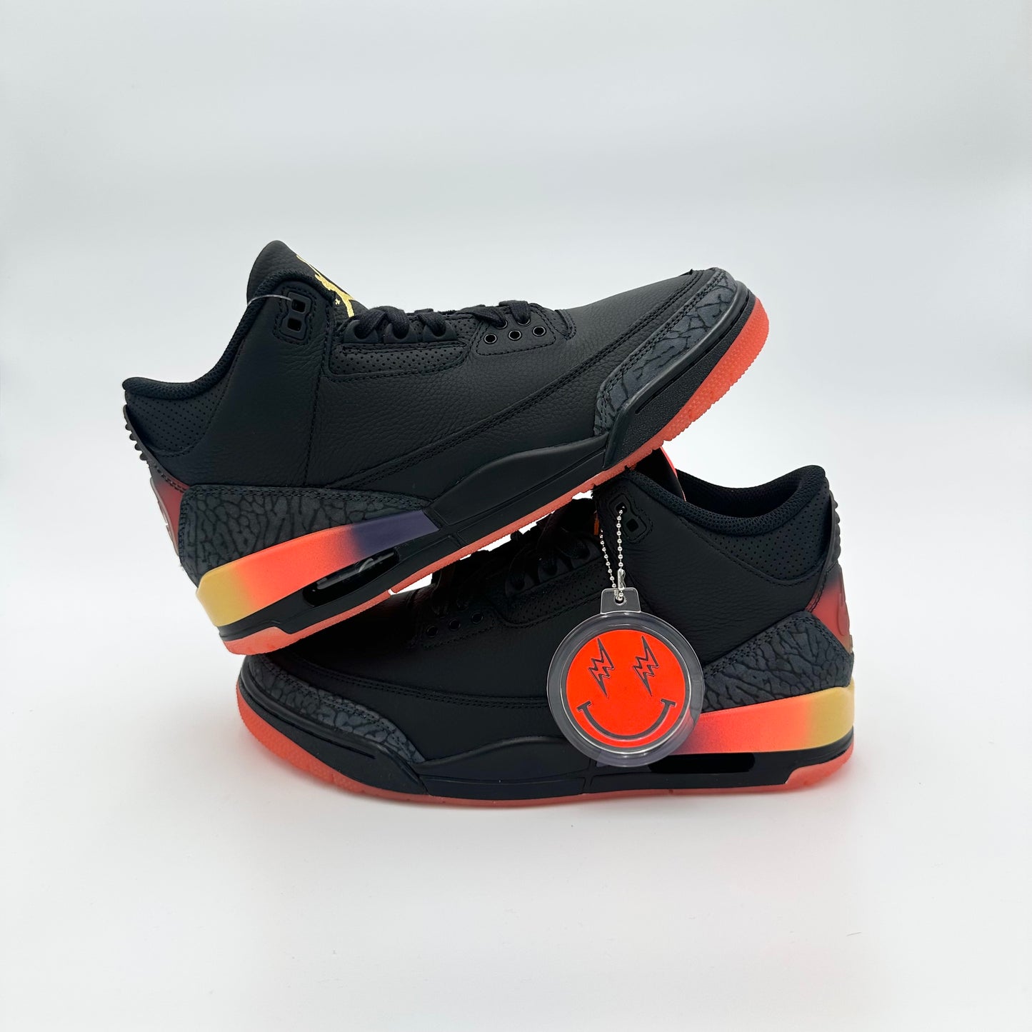 Pantofi Sport Air Jordan 3 Retro J Balvin Rio FN0344-001