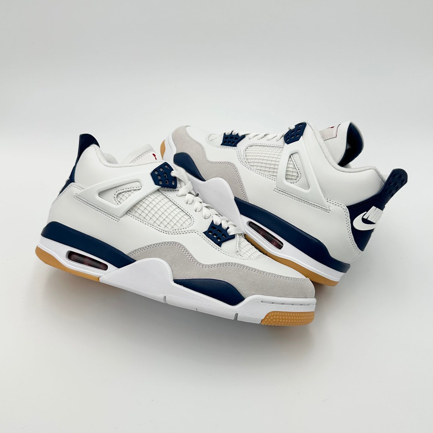 Pantofi Sport Air Jordan 4 Retro SB Navy DR5415-100