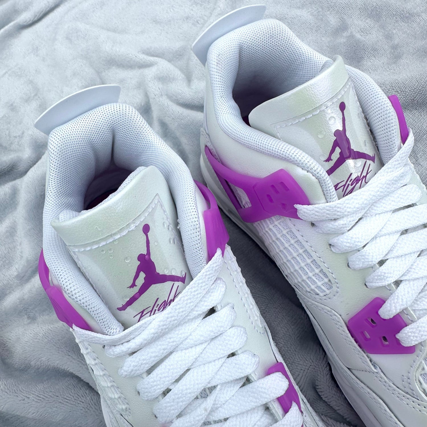 J4 Hyper Violet