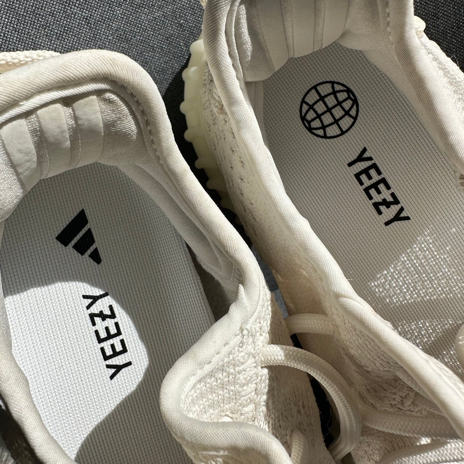 Adidas Yeezy Boost 350 Bone