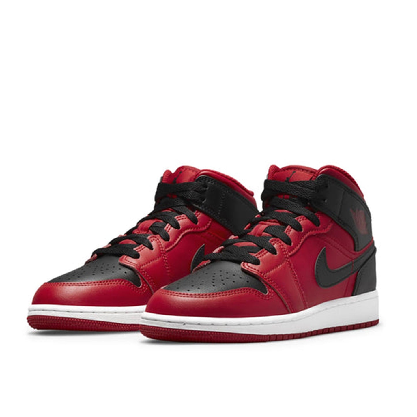 Pantofi Sport Air Jordan 1 Mid Reverse Bred