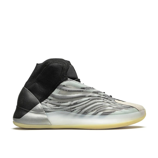 Pantofi Sport Yeezy Boost QNTM Basket Gri