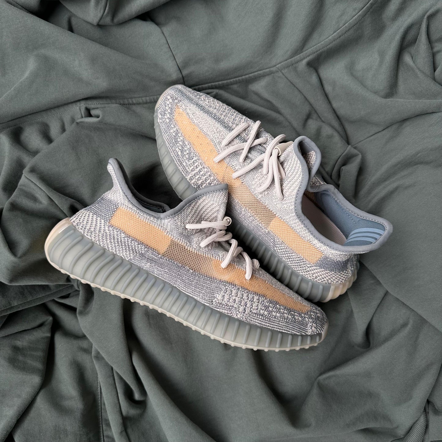 Pantofi Sport Yeezy Boost 350 V2 Israfil