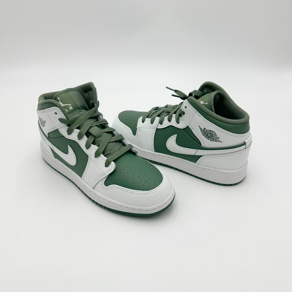 Pantofi Sport Air Jordan 1 Mid Vintage Green Verde Khaki DQ8423-107