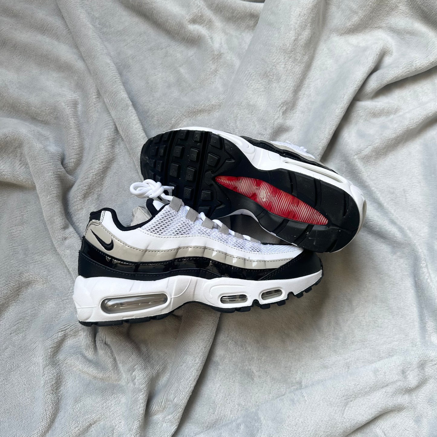 Pantofi Sport Nike Air Max 95 Iron Oreo DR2550-100