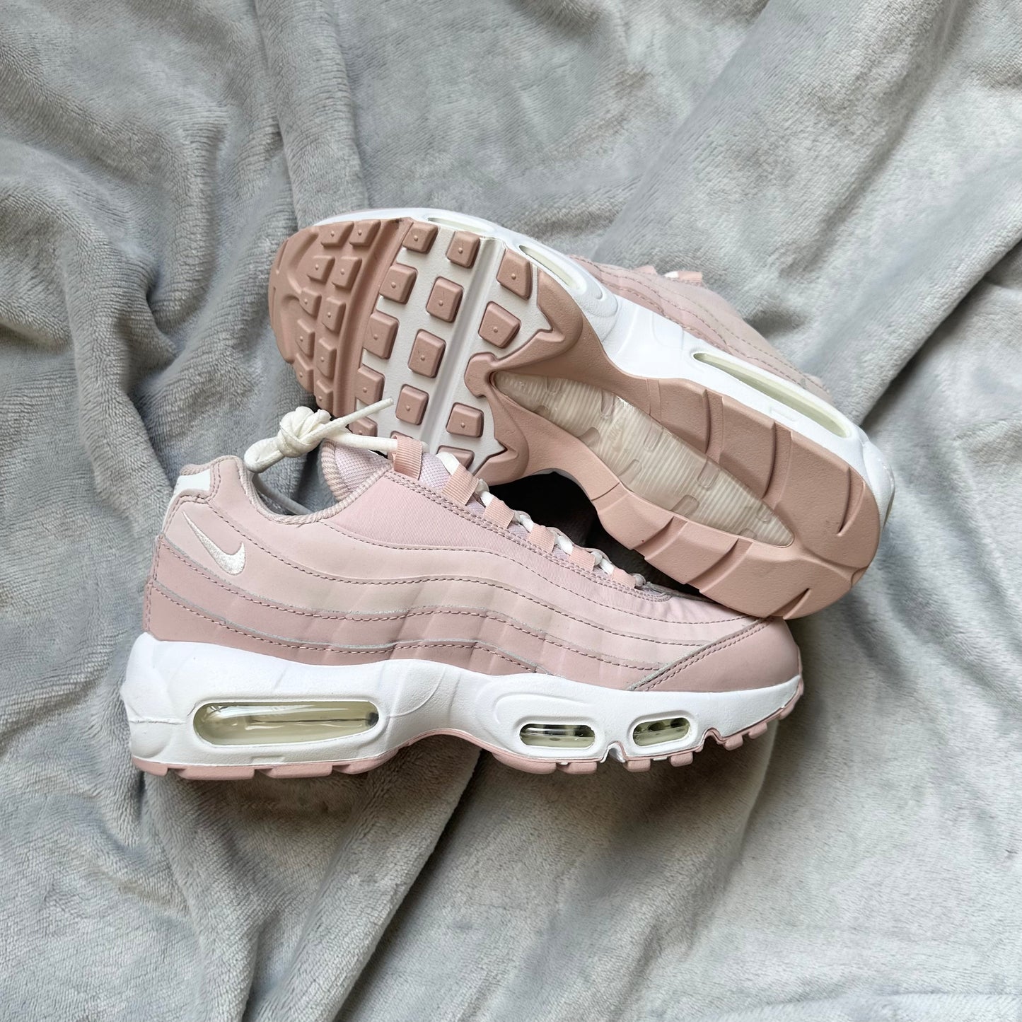Pantofi Sport Nike Air Max 95 Oxford Pink DJ3859-600
