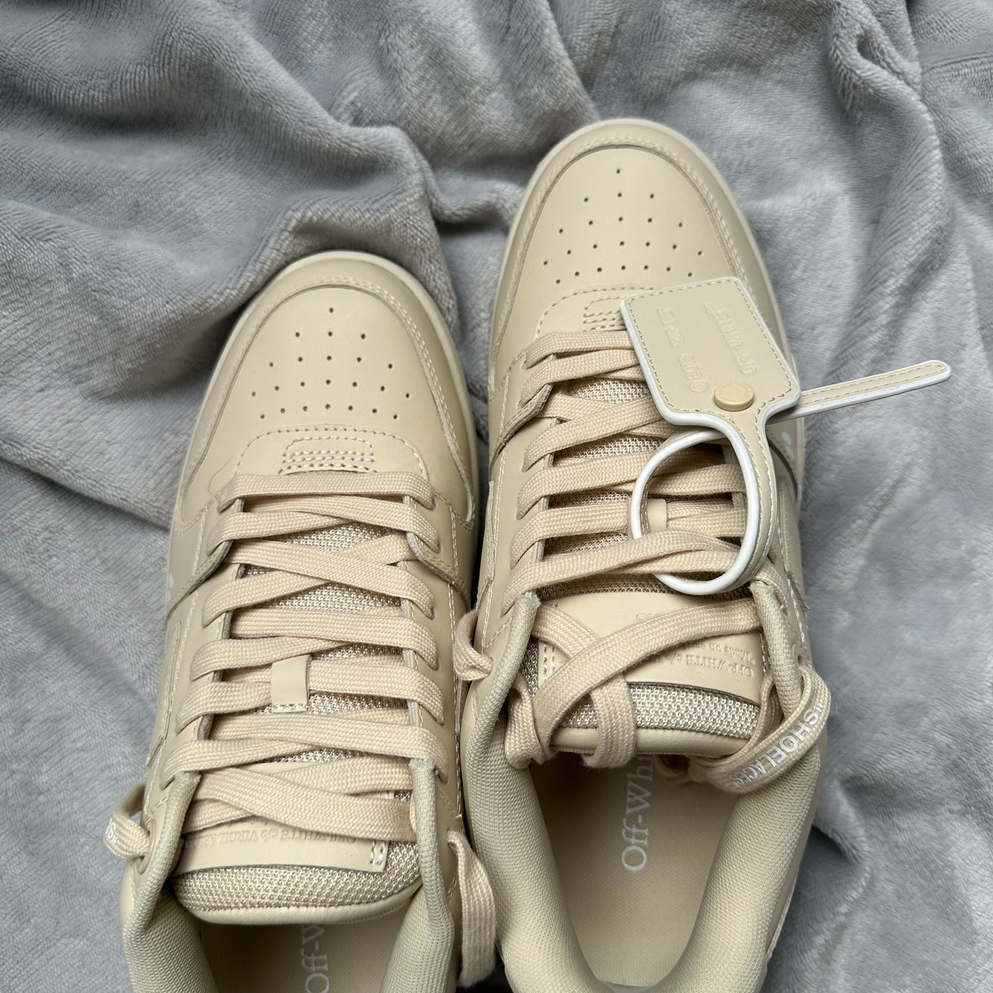 Pantofi Sport Off-White Out Of Office Low Beige For Waliking OWIA259F24LEA0066101