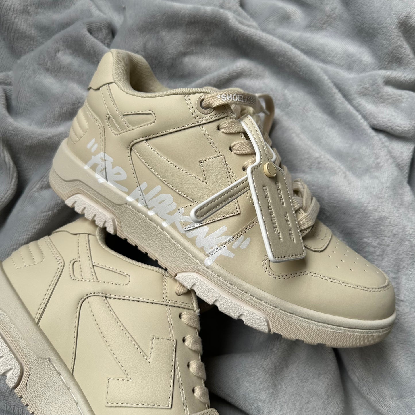 Pantofi Sport Off-White Out Of Office Low Beige For Waliking OWIA259F24LEA0066101