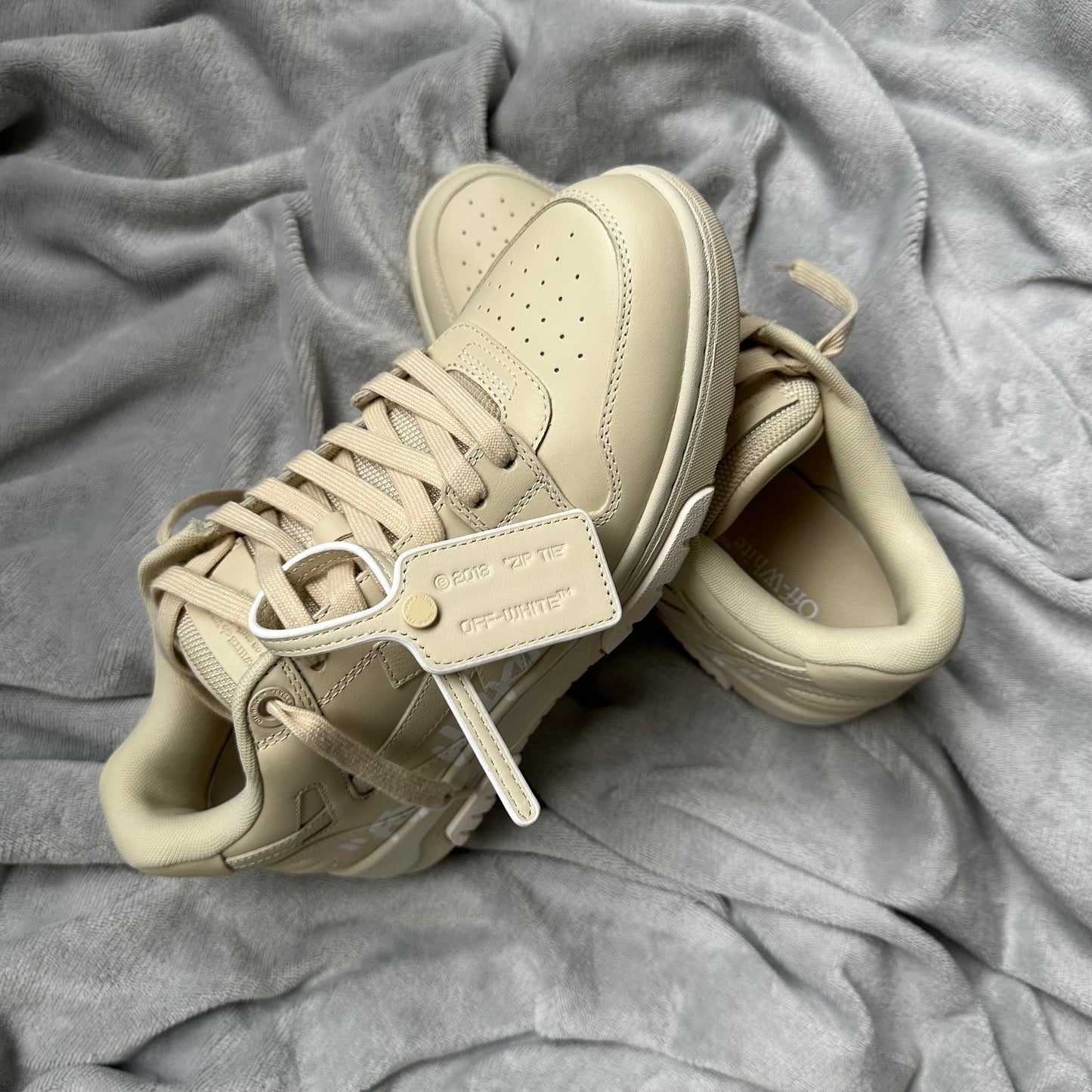 Pantofi Sport Off-White Out Of Office Low Beige For Waliking OWIA259F24LEA0066101