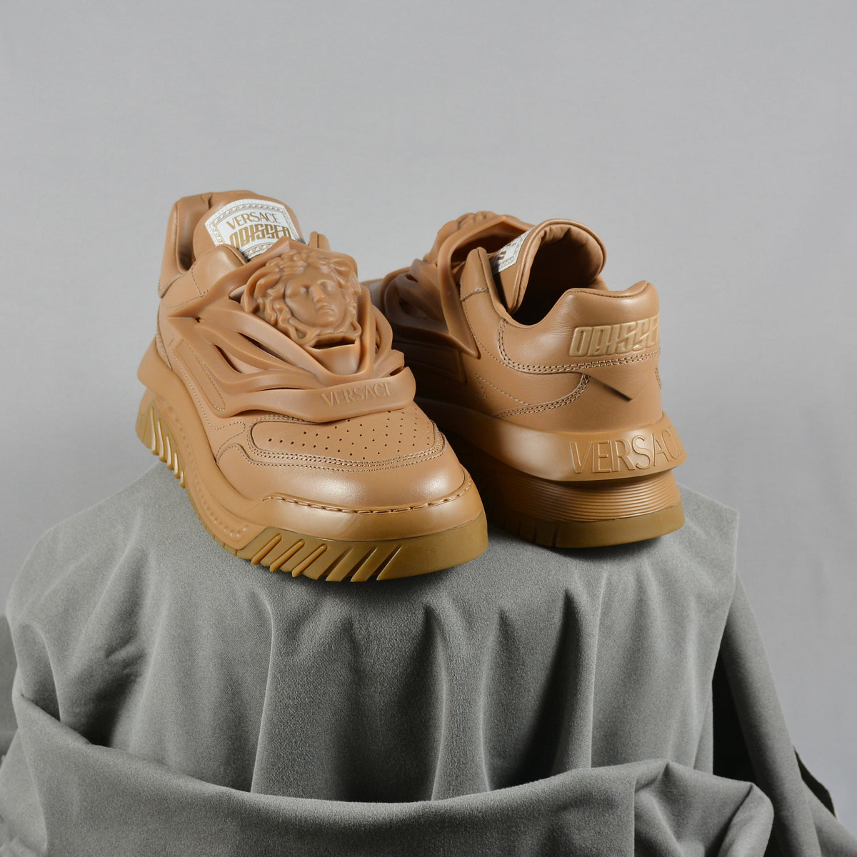 Pantofi Sport Versace Odissea Caged Rubber Medusa Caramel Maro