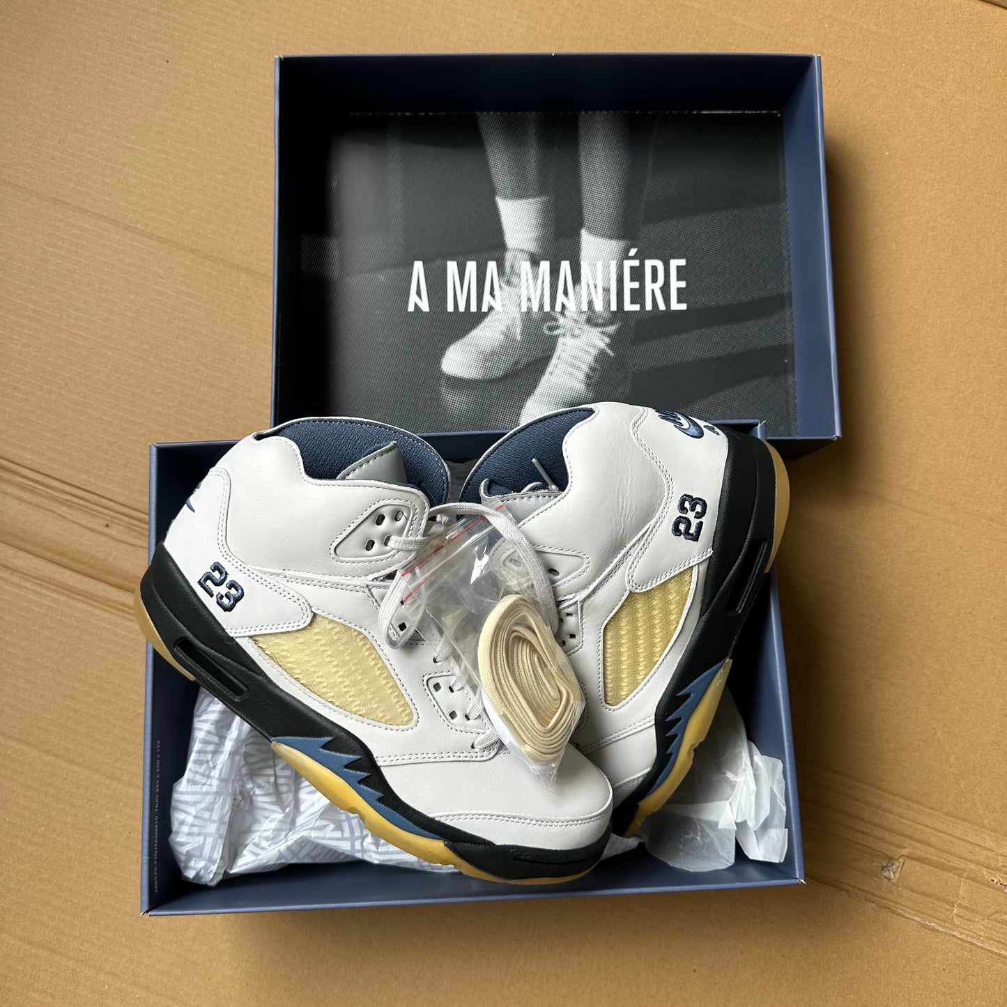 Pantofi Sport Air Jordan 5 a Ma Maniere Dawn FZ5758-004
