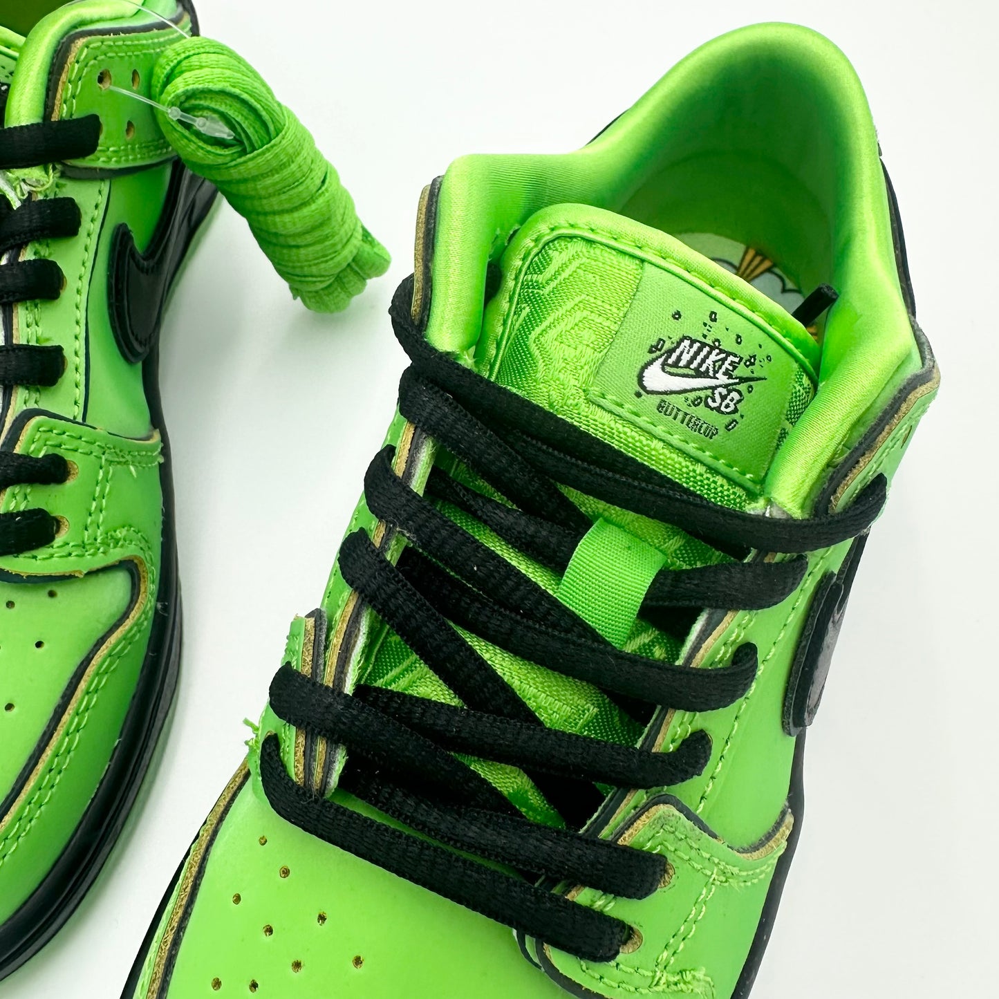 Pantofi Sport Nike SB Dunk Low The Powerpuff Girls Buttercup FZ8832-300