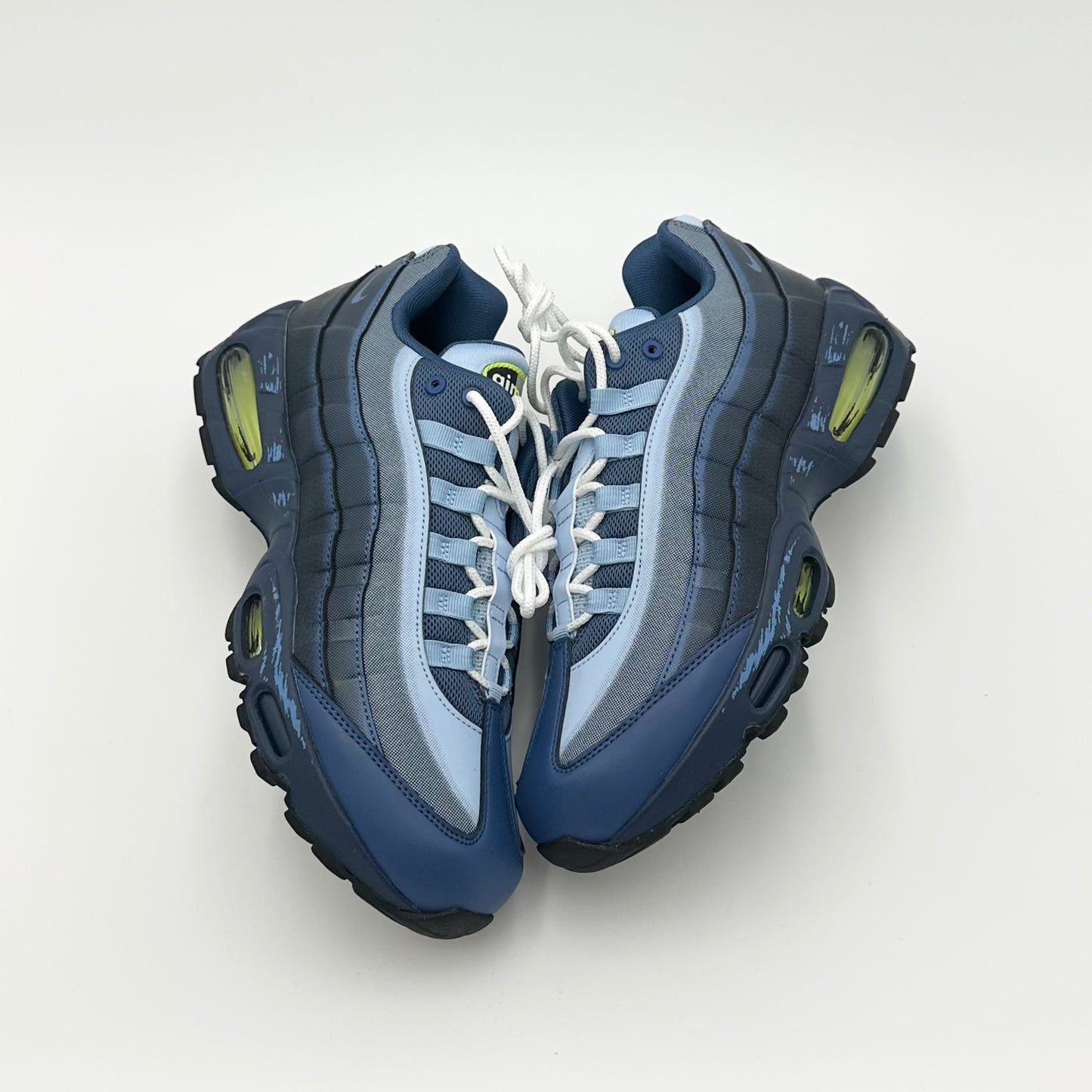Pantofi Sport Nike Air Max Naruto Muscle 95 Yu-Gi-Oh! Joey with Promo Card II7404-400