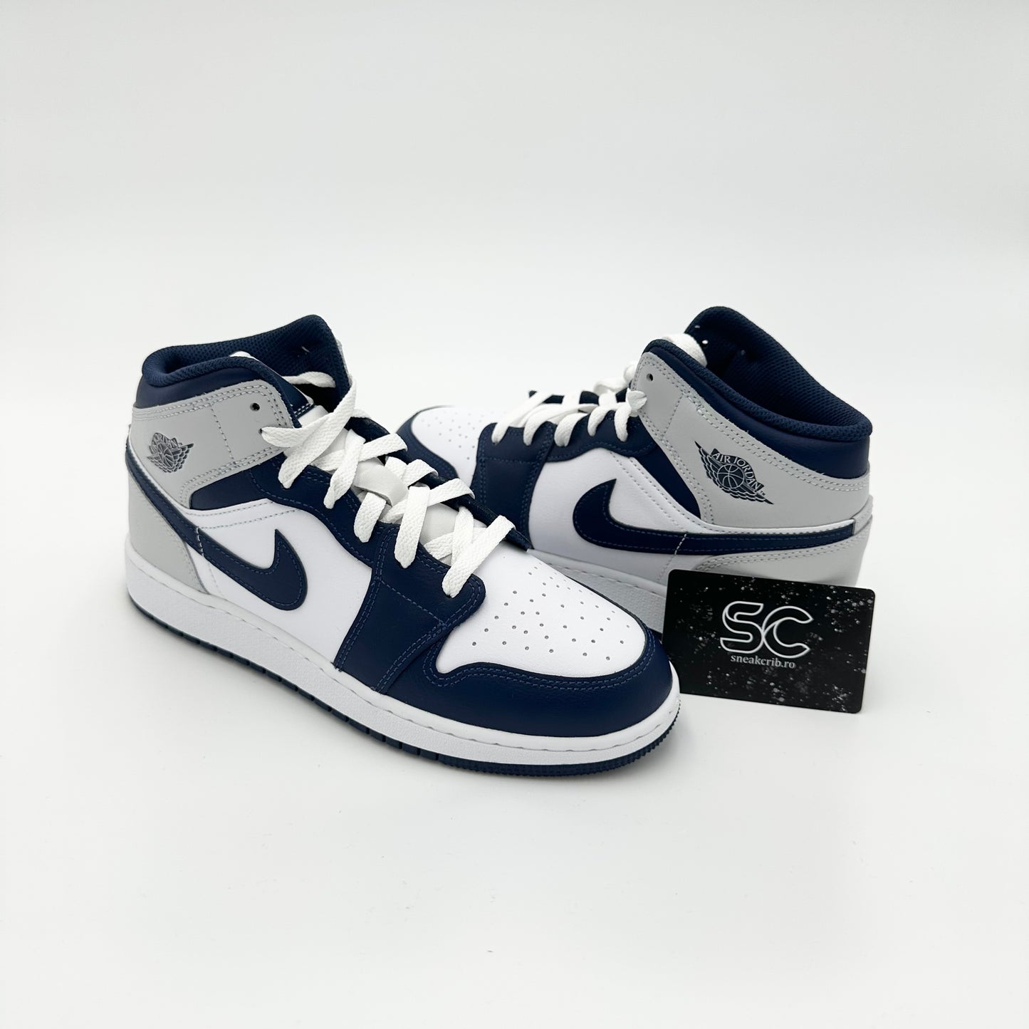 Pantofi Sport Air Jordan 1 Mid Wolfgrey Navy
