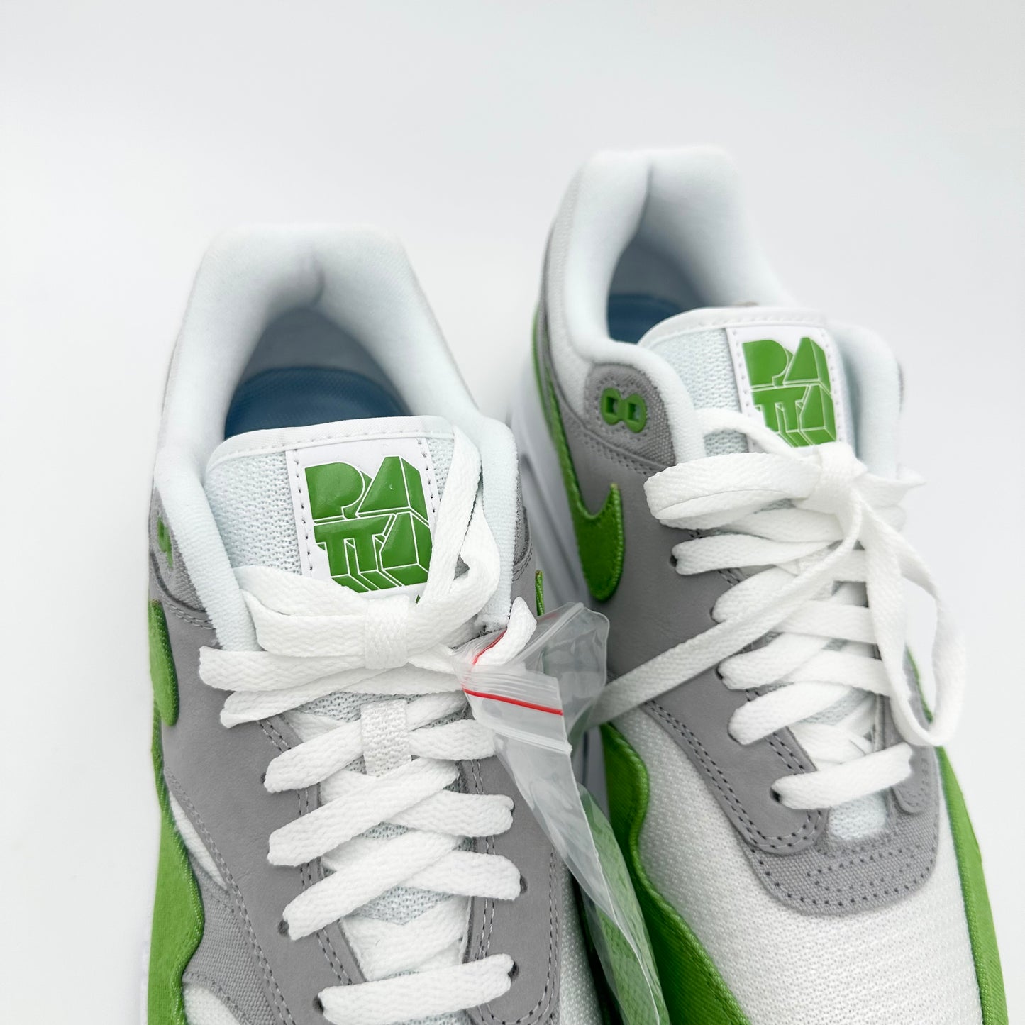 Pantofi Sport Nike Nike Air Max 1 Patta Chlorophyll HF1012-300