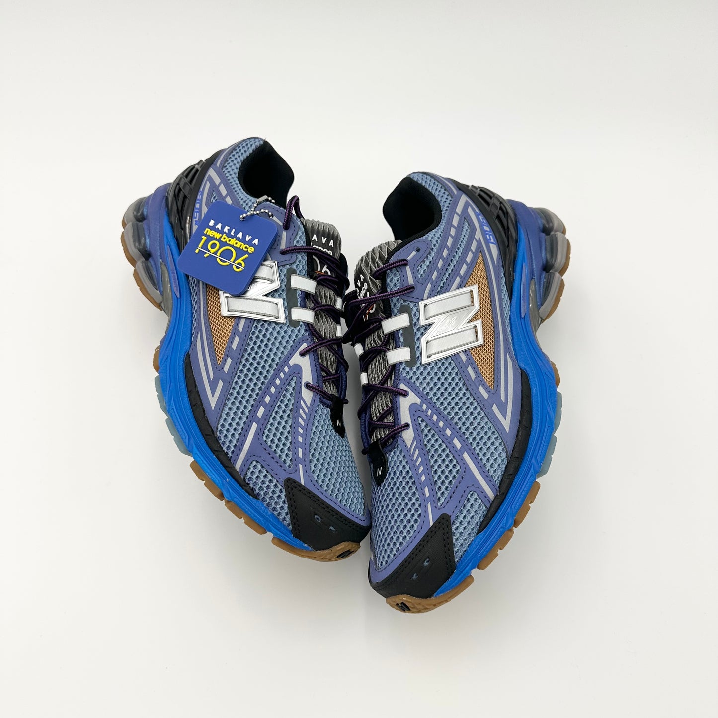 Pantofi Sport New Balance 9006R Medusa Azul M1906RON