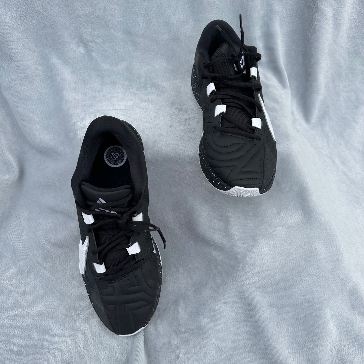 Pantofi Sport Nike Zoom Freak 5 Alb-Negru White-Black