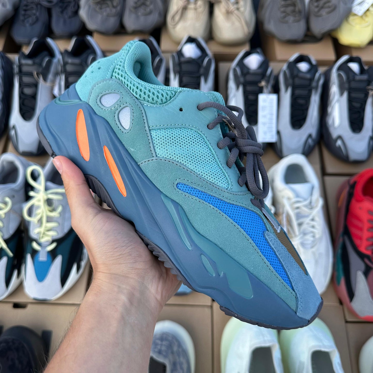 Pantofi Sport Yeezy Boost 700 Faded Azure