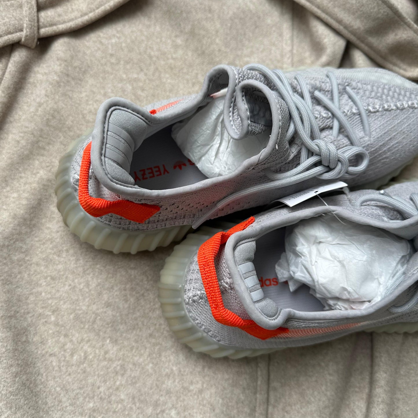 Pantofi Sport Pantof Sport Yeezy Boost 350 V2 Tail Light Gri Orange