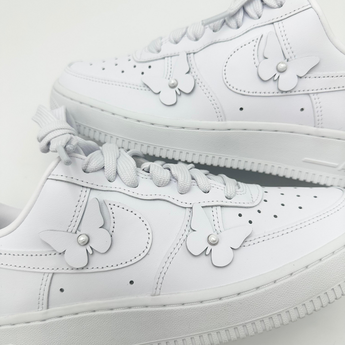 Pantofi Sport Air Force 1 Low Butterfly IH4480-100