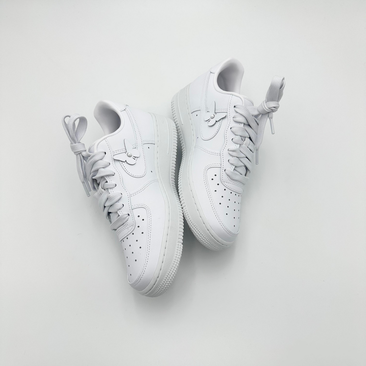 Pantofi Sport Air Force 1 Low Butterfly IH4480-100
