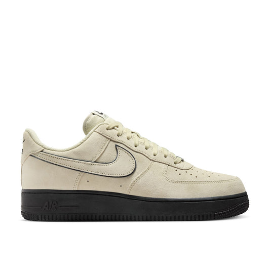 Pantofi Sport Nike Air Force 1 Low Beige Black Sole HQ1966-200