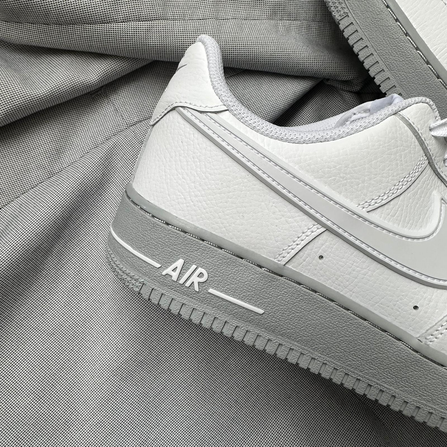 Pantofi Sport Nike Air Force 1 Low Rubber Swoosh HV6418-100