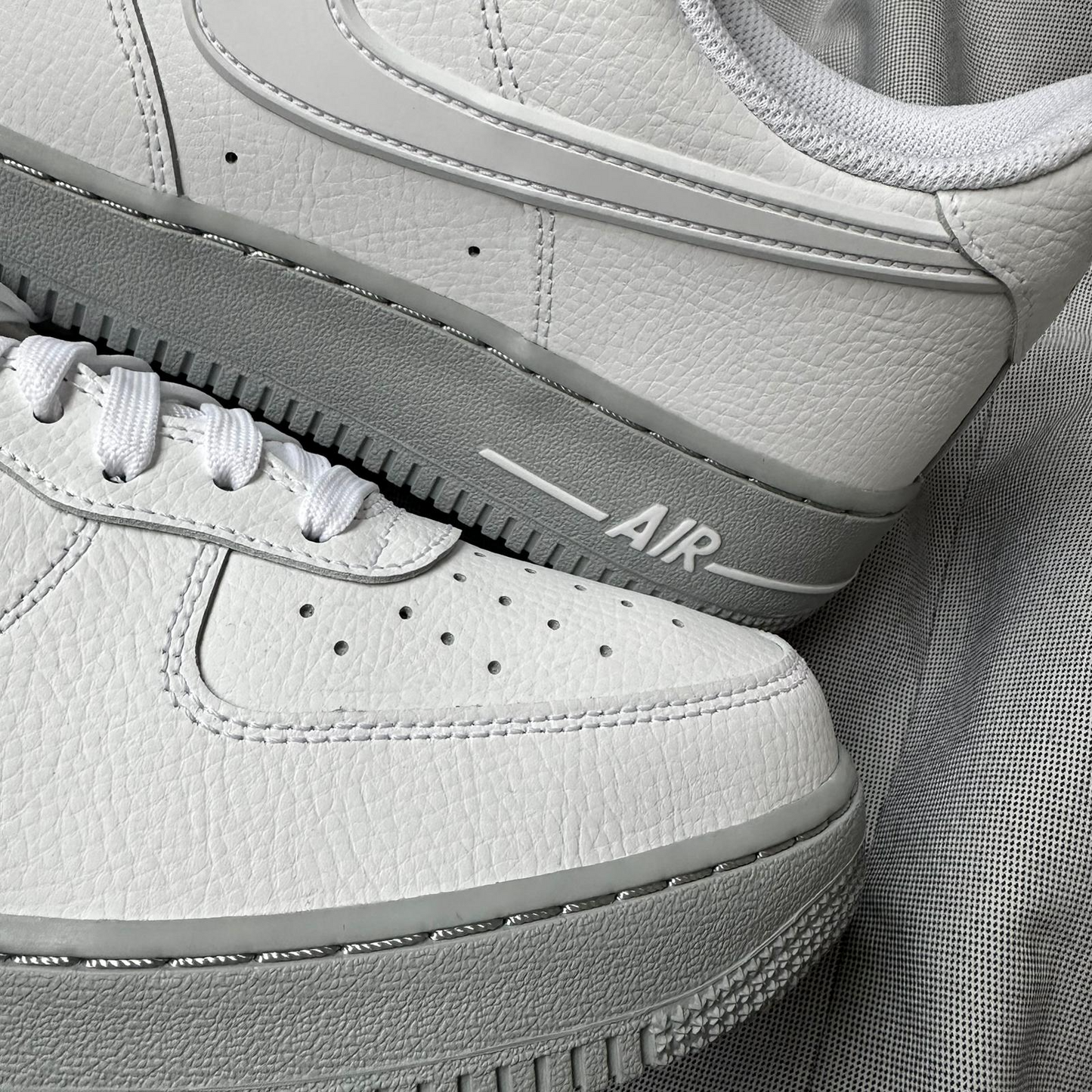 Pantofi Sport Nike Air Force 1 Low Rubber Swoosh HV6418-100