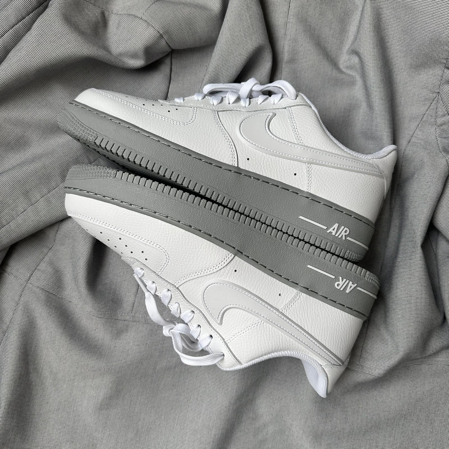 Pantofi Sport Nike Air Force 1 Low Rubber Swoosh HV6418-100