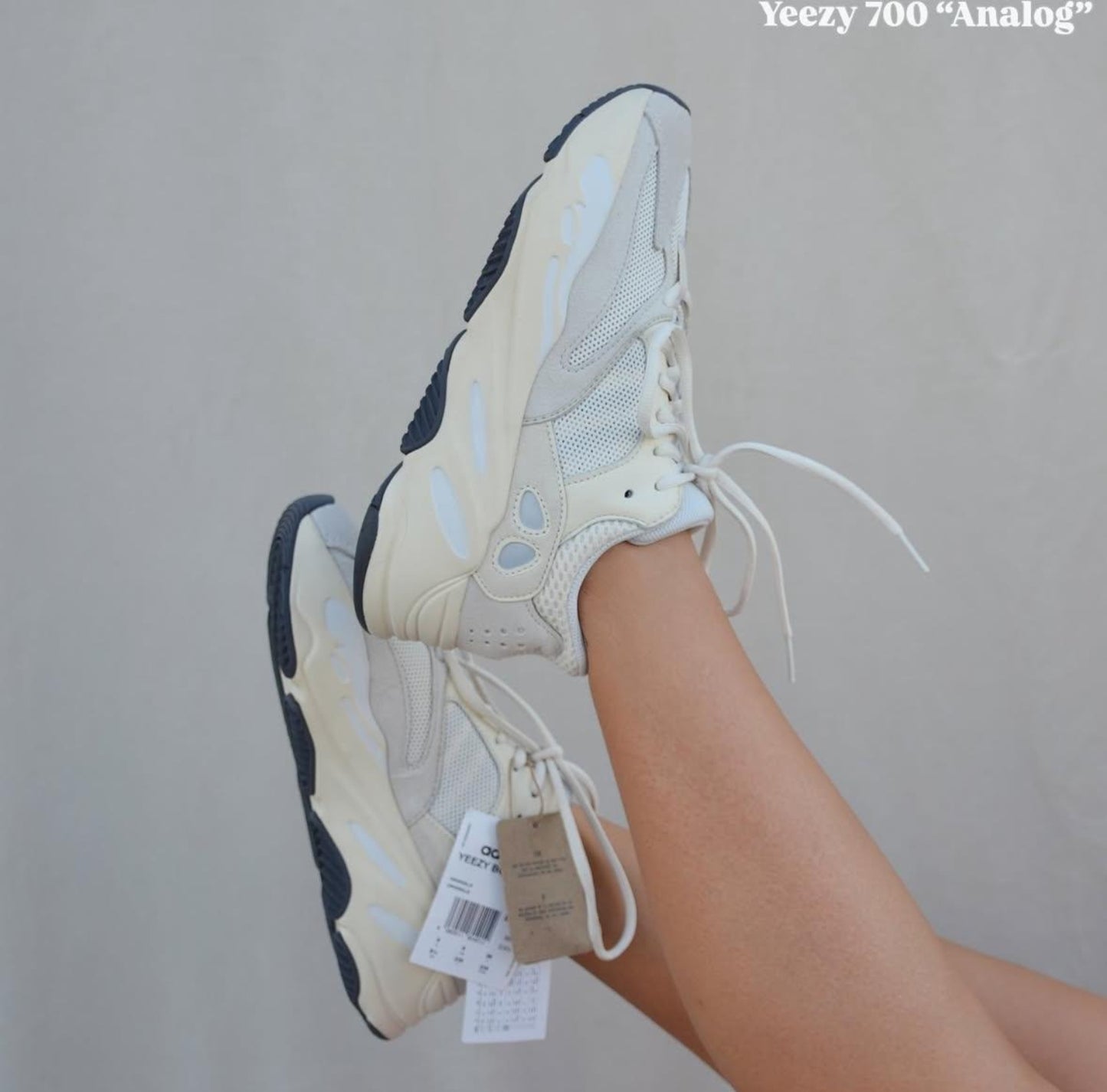 Pantofi Sport Yeezy Boost 700 Analog Bej Crem