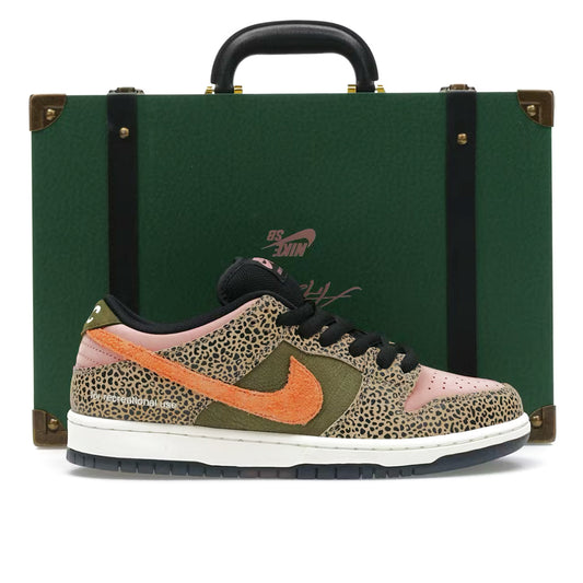 Pantofi Sport Nike Dunk Low Pro For Recreational Use Special Box 1 of 300- IH3211-200