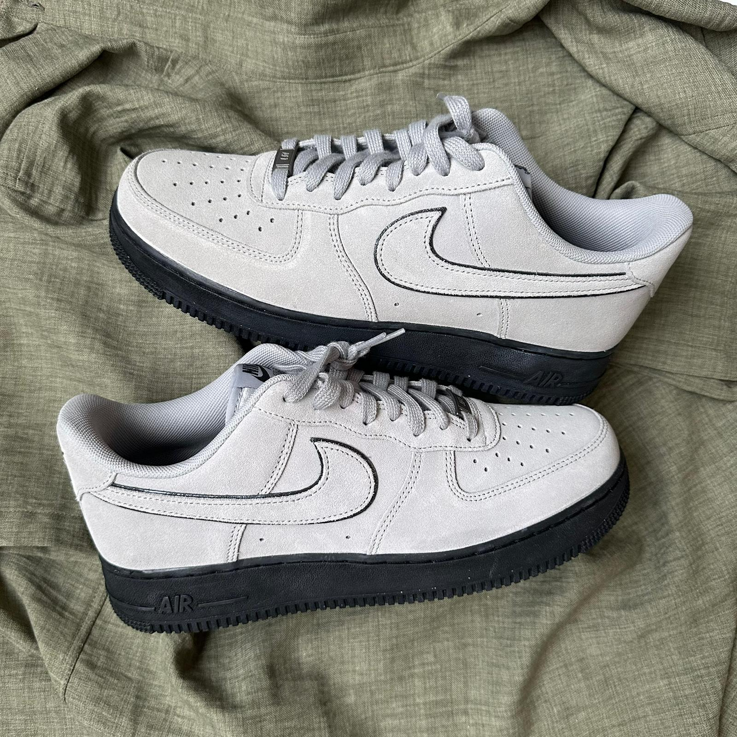 Pantofi Sport Nike Air Force 1 Low Grey Black Sole HQ1966-001
