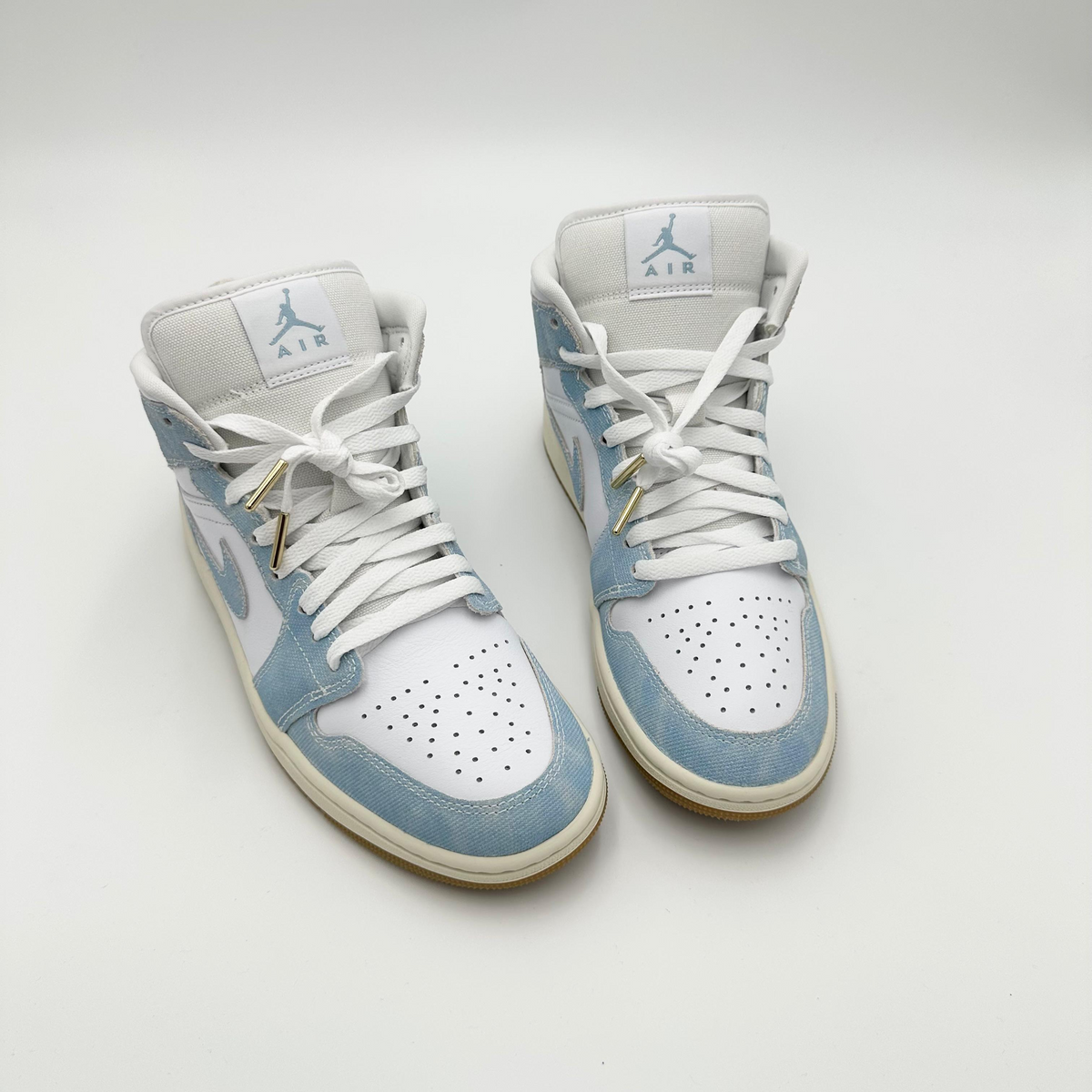 Pantofi Sport Air Jordan 1 Mid Denim Albastru HQ2005-100