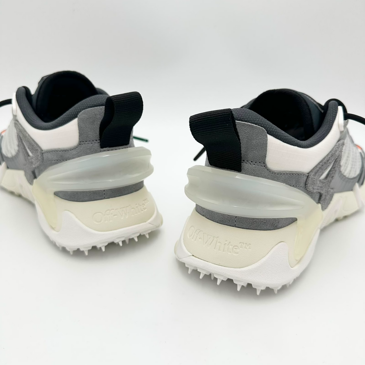 Pantofi Sport Off-White Odsy 2000 Silver Bullet Gri Bej OMIA190F23FAB0010106