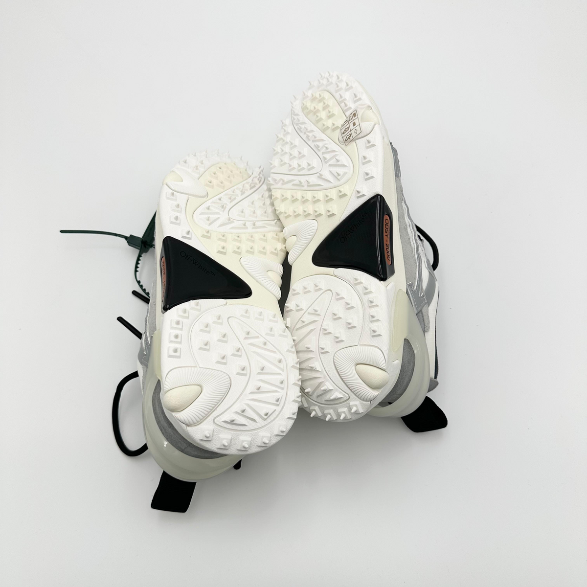 Pantofi Sport Off-White Odsy 2000 Silver Bullet Gri Bej OMIA190F23FAB0010106