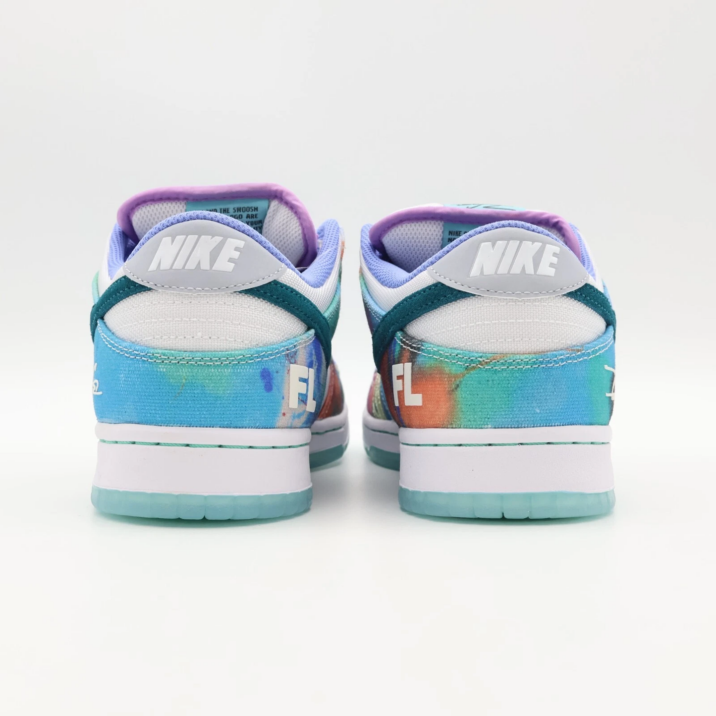 Pantofi Sport Nike Dunk Low SB X Futura Laboratories SB Dunk Low Bleached Aqua HF6061-400