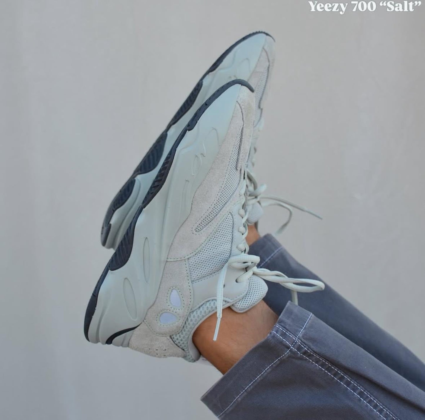 Pantofi Sport Yeezy Boost 700 Salt