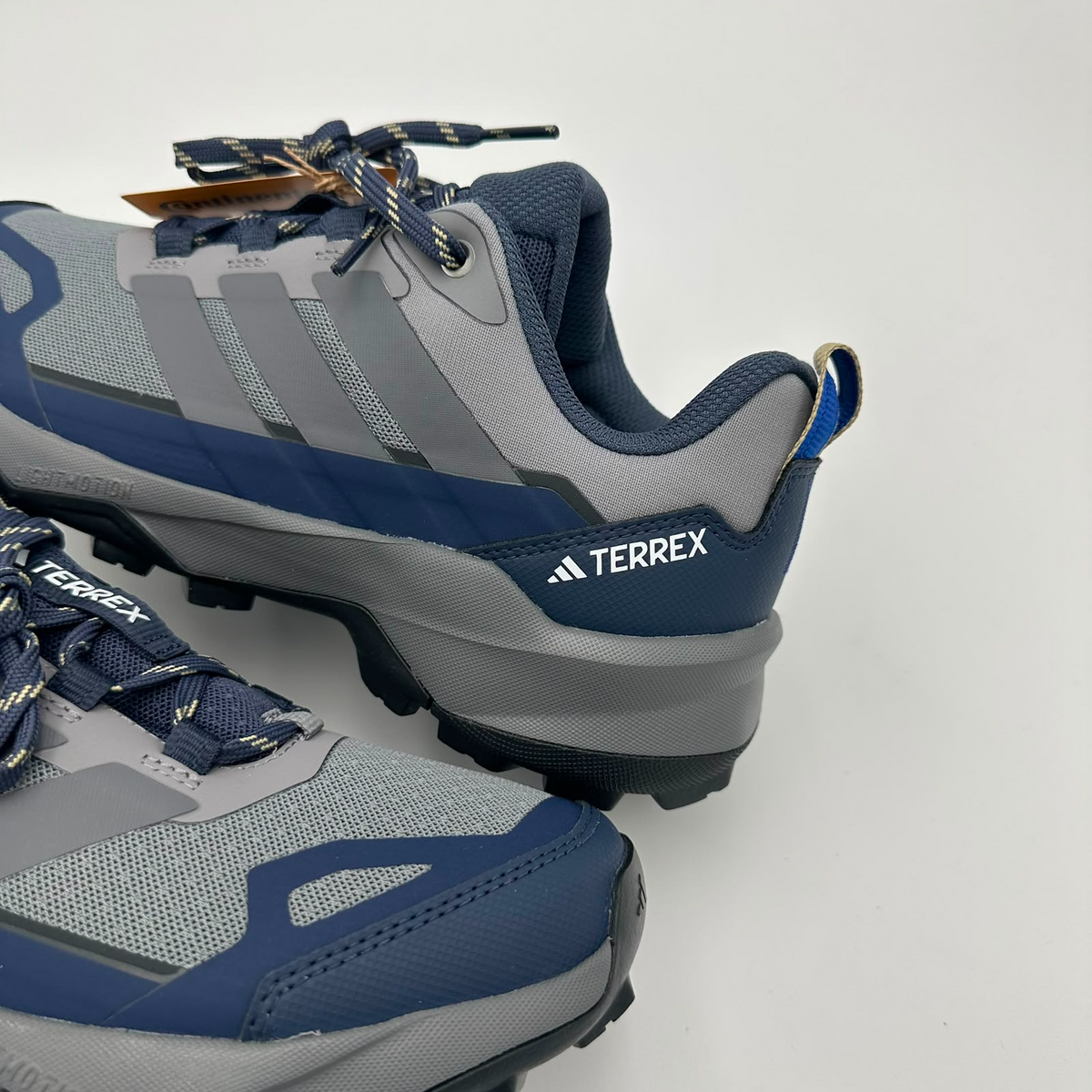 Pantofi Outdoor Adidas Terrex Skychaser Ax5 Hiking JQ2217