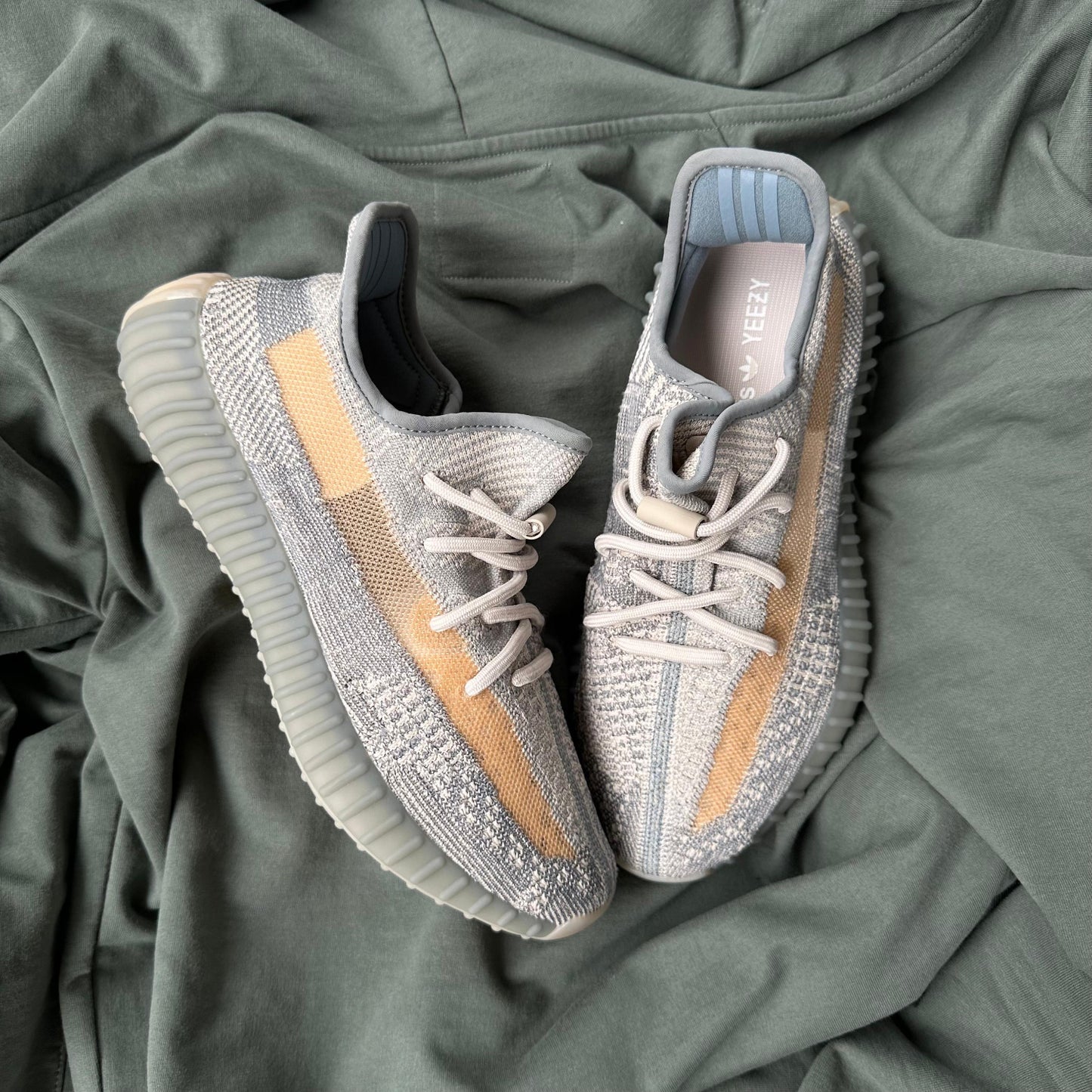 Pantofi Sport Yeezy Boost 350 V2 Israfil