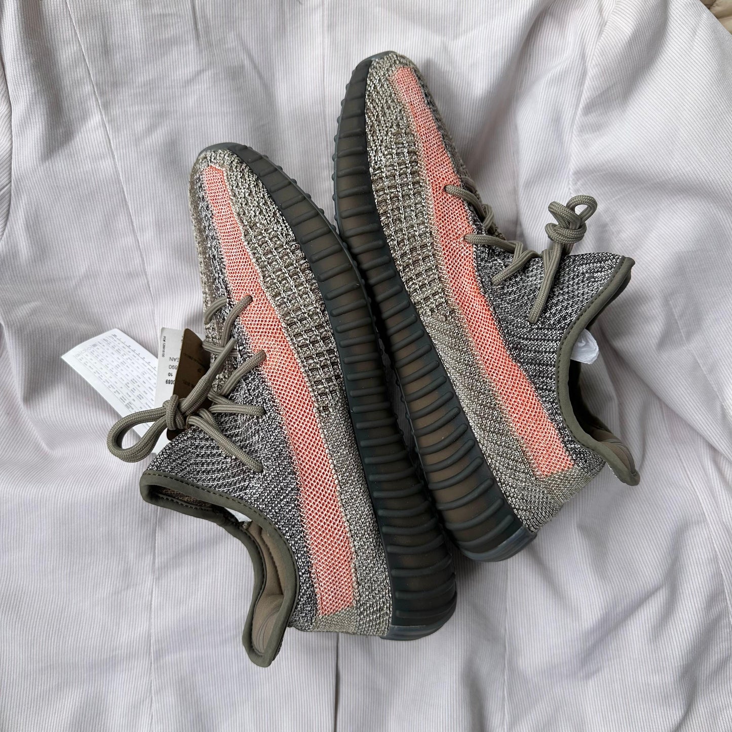 Pantofi Sport Yeezy Boost 350 V2 Ash Stone